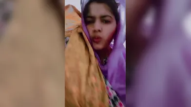Mallu bhabi show her boobs