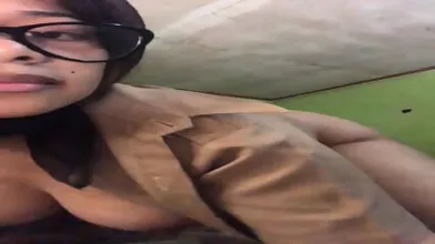 Mba Sarah Sange Dengan Baju Pramuka