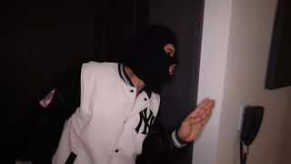 Masked Thief Breaks Into The House Of The Incredible Mariana Martix And She