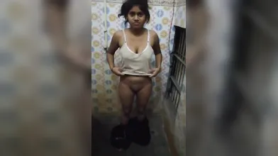 Girlfriend show her boobs and pussy to boyfriend