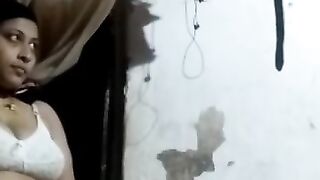 Aunty change dress self recording send to husband friend