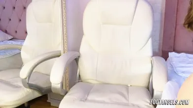 Naked Tease Sizzling Sole Play