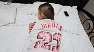 Hot Milf, Chicago Bulls fan, agreed to Anal Riding and Anal Creampie.