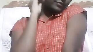 Sexy mallu girl show her full body