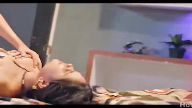 Ullu Nehle-pe-dehla-2024-hindi-hot-web-series Video