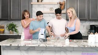 Whose Stepmom Is Best - S4:E7