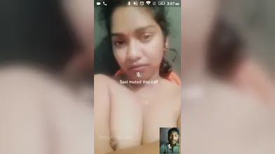 Sexy gf show her boobs on video call