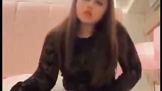 Sexy Paki Girl Shows Her Nude Body