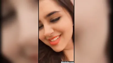 Sexy Paki Girl Shows Her Nude Body