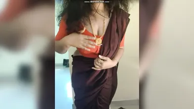 MALLU STRIPCHAT MODEL