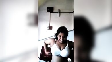 Desi Mallu Horny Aunty Fuck