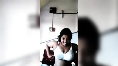Desi Mallu Horny Aunty Fuck