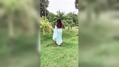 Mallu Navel