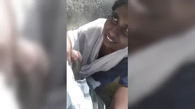 Mallu Girl Outdoor Blowjob