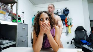 Stealing desi cougar busted and fucked on the office desk
