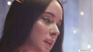 Tgirl goddess Tori Easton fucks brunette goddess Hazel Moore