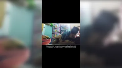 Bokep ABG Indonesian Ngentot Sama Pacar Sampe Crot Dirumah
