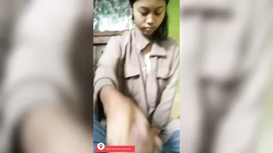 Bokep Mahasiswi Indonesia Urfasee Ngocok Punya Ayang Sampe Keluar