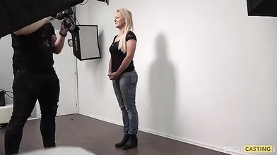 Amateur Blonde Blowjob CIM