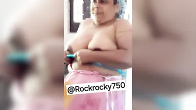 Tamil amma big jumping boobs capture