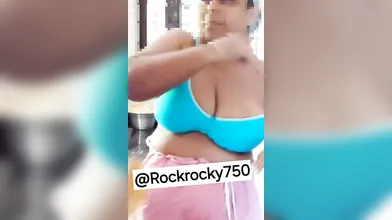 Tamil amma big jumping boobs capture
