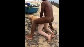 Beach Dick-Taking Turns by Amateurs Outdoors