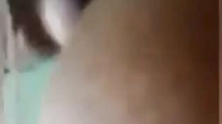 Tamil aunty show her nude in video call