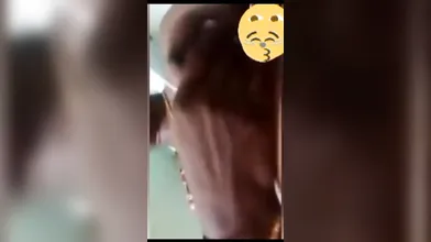 Tamil aunty show her nude in video call