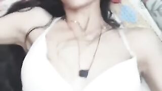 HInDI Skinny Desi Indian Bhabhi Fuck And Blowjob