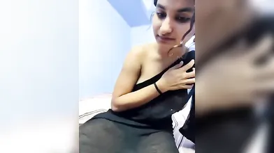 Desi Horny Girl Fingering
