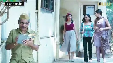 DUKAAN ME BHABHI KO AKELE ME LAPETA