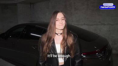 Notorious biotch gets facial from parking lot attendant's big boner - kinky tabo