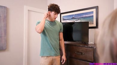 You Have A Nice Dick Stepbro - S29:E3