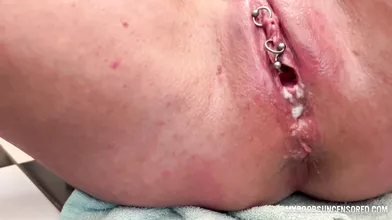 Pola Fingerings Anal Masturbate And Pee On The End