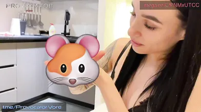 Giantess Vores Little Friends