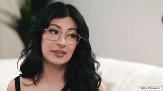 Babe cant take her eyes off trans contractor Andylynn Payne