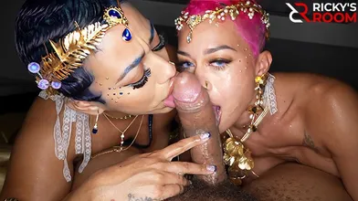 RICKYSROOM Goddesses keep court with Jasamine Banks and Ms Sapphire