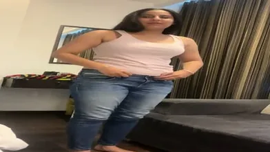 Beautiful Desi High Profile Bhabhi Fuck In Hotel