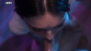 My nasty neighbor blown her nut sack close-up and sat on the hard-on with her cu