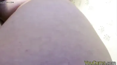 Hot Babe with big tits showing off