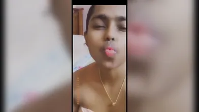 Cute Tamil girl sowing boobs