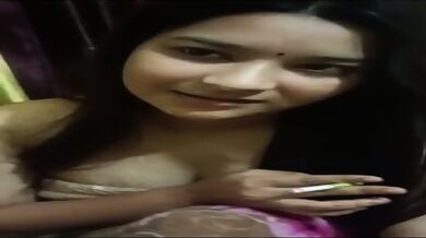 Beautiful Gf Recorded By Her Bf While Nude & Sucking His Dick