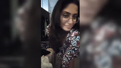 Sexy Srilankan Big Boobs Girl Showing Her Boobs Ass Pussy To Boyfriend On Video Call