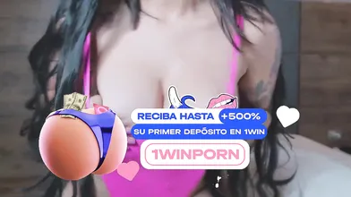 JENIFER PLAY vs HERMANASTRA GEMELA - greatest XXX porn!