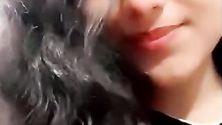 Sexy girl show her boobs