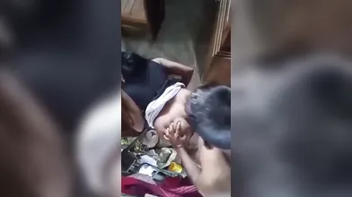 Tamil Aunty Secret Affair Caught On CCTV