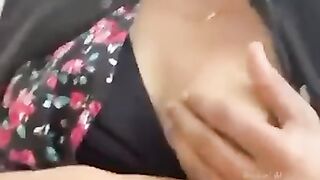 Chapri Boy Pressing Boobs Of Beautiful GirlFriend In Public Park Jaipur Viral Xxx.