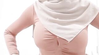 Hijab Cantik Mulus Tobrut Colmek Crot Lendir - Aya Inazawa