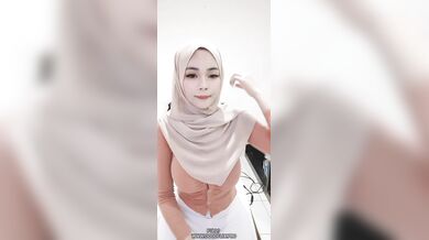 Hijab Cantik Mulus Tobrut Colmek Crot Lendir - Aya Inazawa