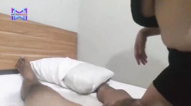 Bokep Indo Mau Keluar Ayang.mp4.